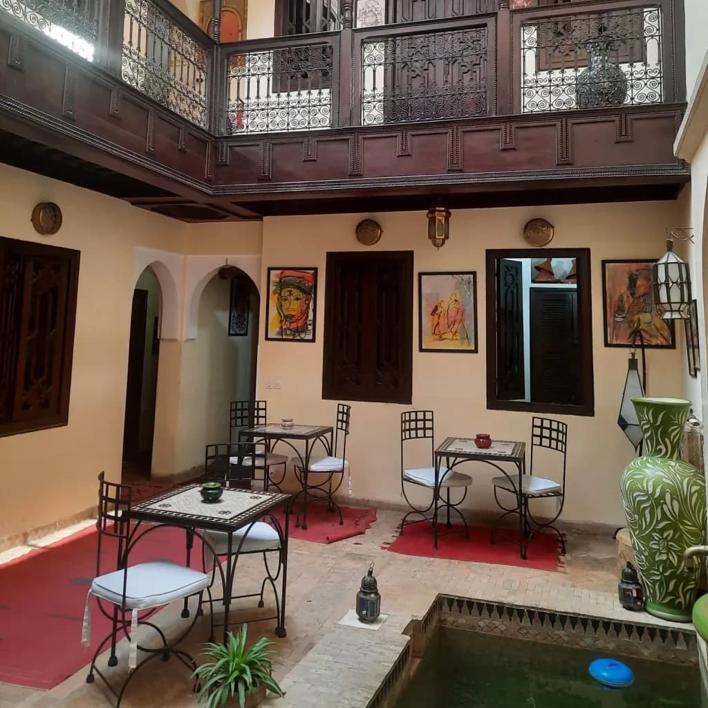 RIAD AUBRAC · Foto dal sito della struttura