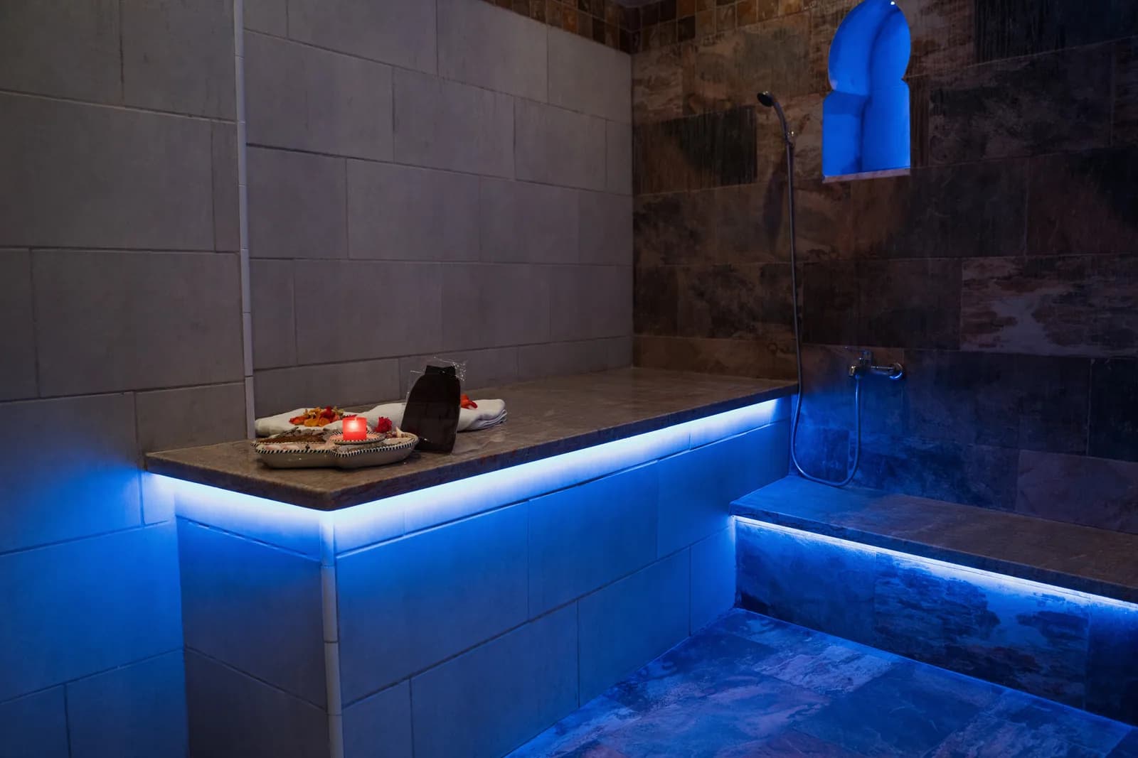 Bain Loksour · Photo from the venue website