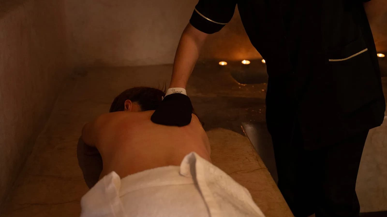 Le Bain Blanc · Photo from the venue website